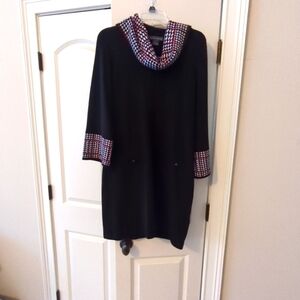 Jessica Howard Black and Red Cowl Neck Sweater
